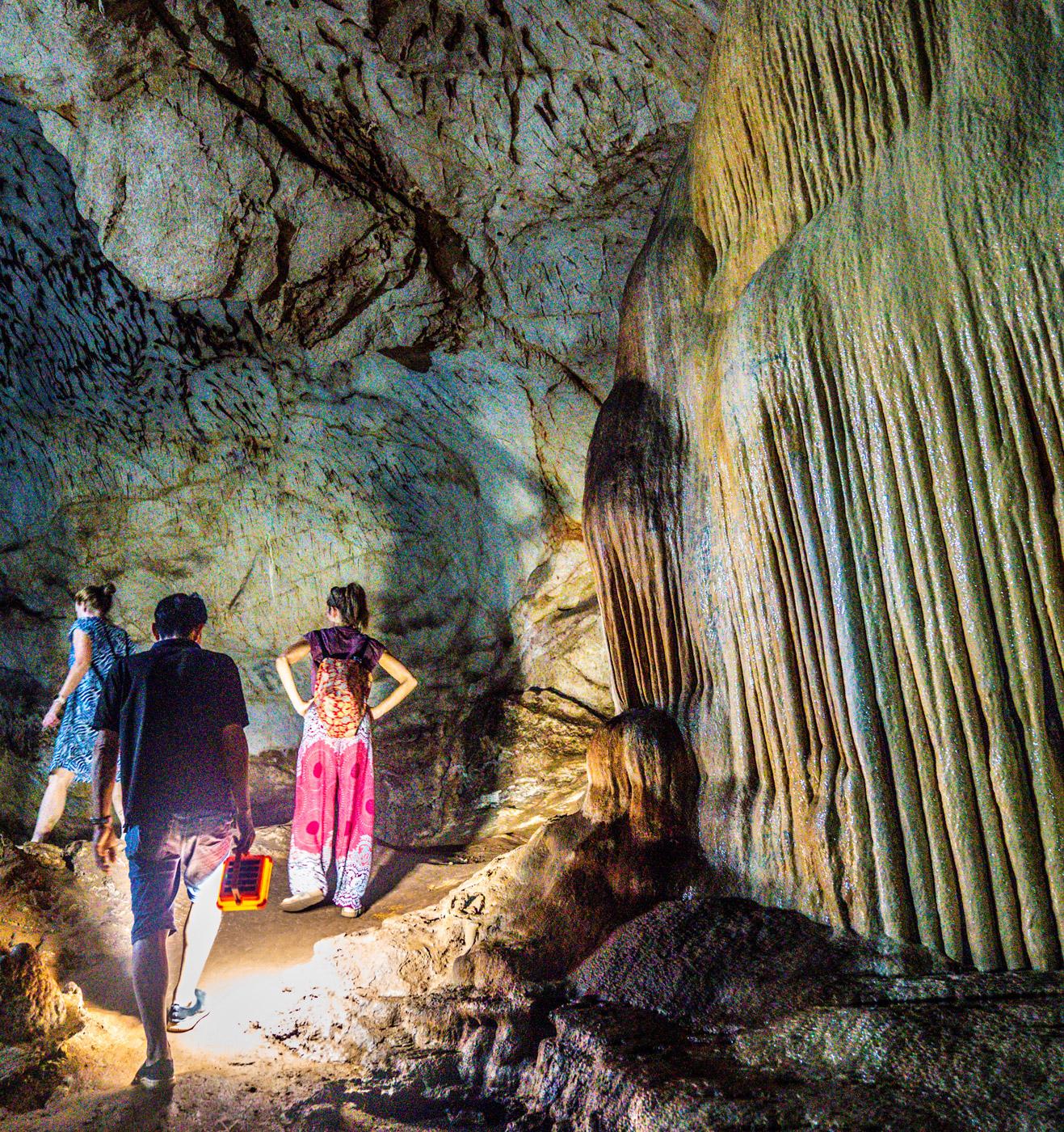 khao-thong-cave-khanom