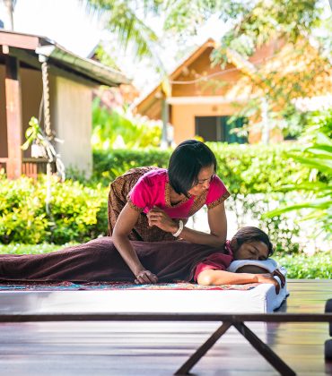 Thai massage at Leeloo Resort Boutique